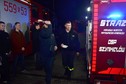 OSP Szynkielów ma nowy wóz strażacki. Witano go racami i fajerwerkami